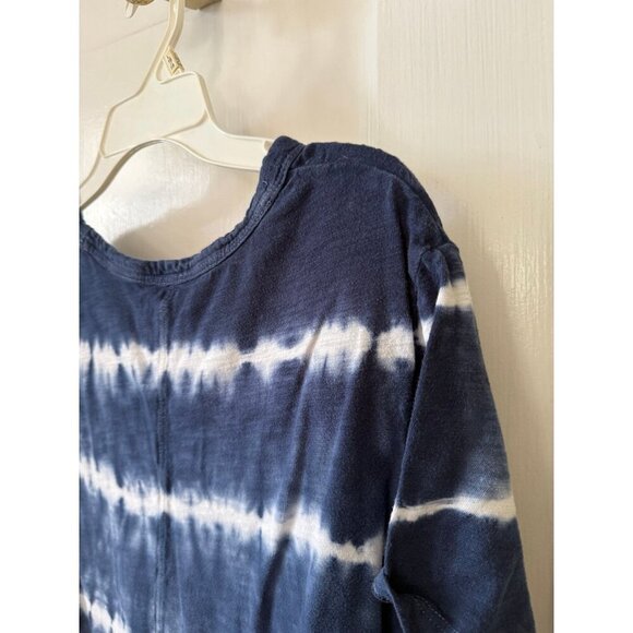 Gap women’s size medium foreversoft blue white tie dye t-shirt - Picture 6 of 6
